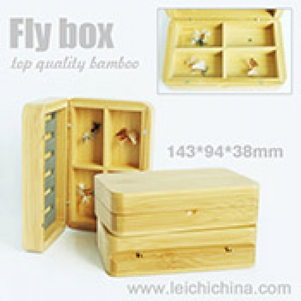 bamboo fly box compartment