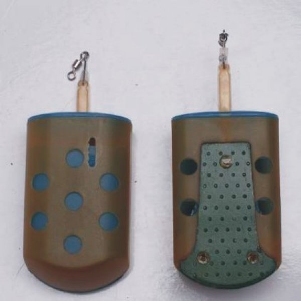 carp fishing maggot feeder B003