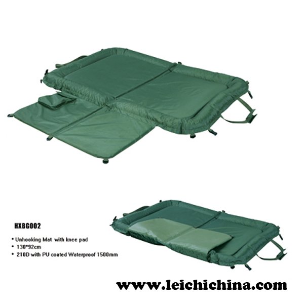 carp fishng unhooking mat